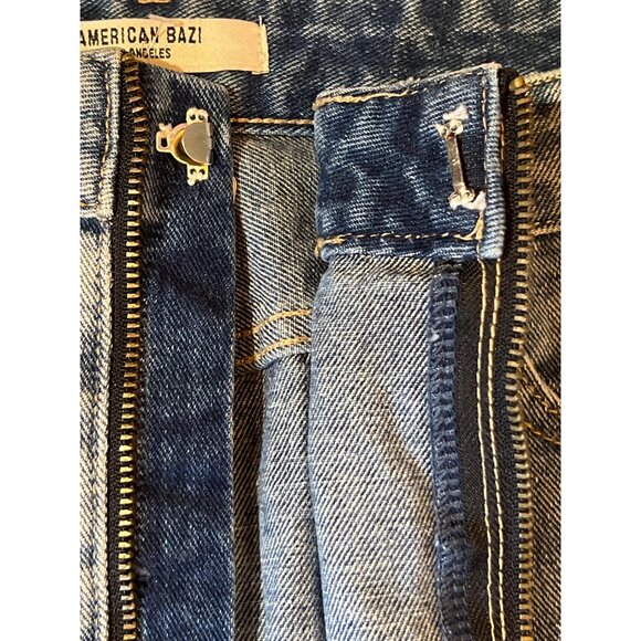 American Bazi Los Angeles Womens Distressed Denim Skirt Size L With Front Zipper - Picture 11 of 13